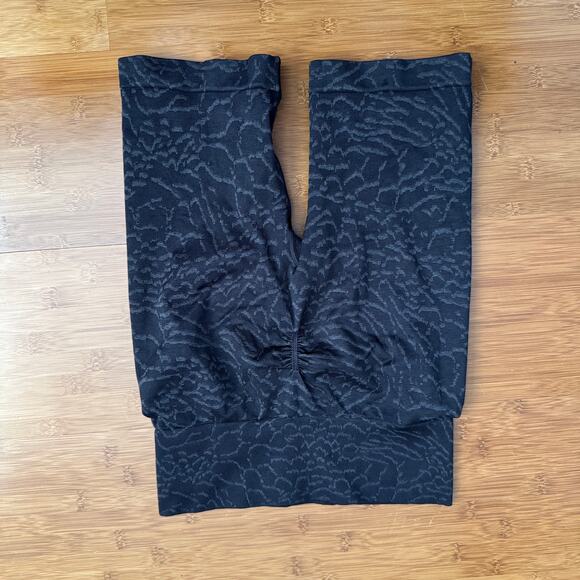 Gymshark Adapt butterfly shorts women medium active fitness training seamless - Picture 4 of 5